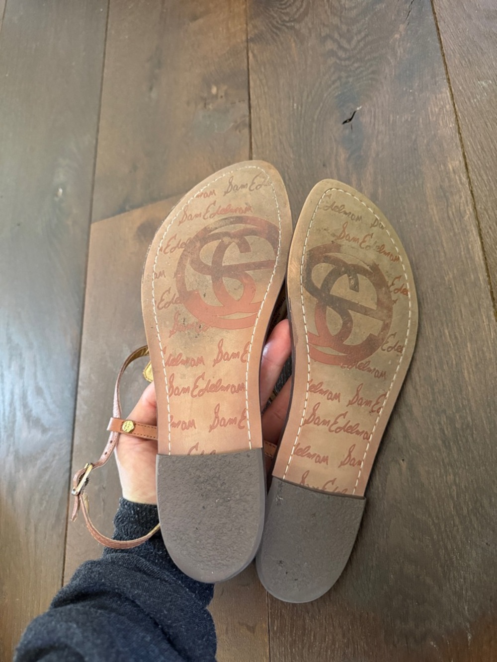 Sam Edelman Tan Brown T-Strap Leather Sandals - Picture 5 of 5